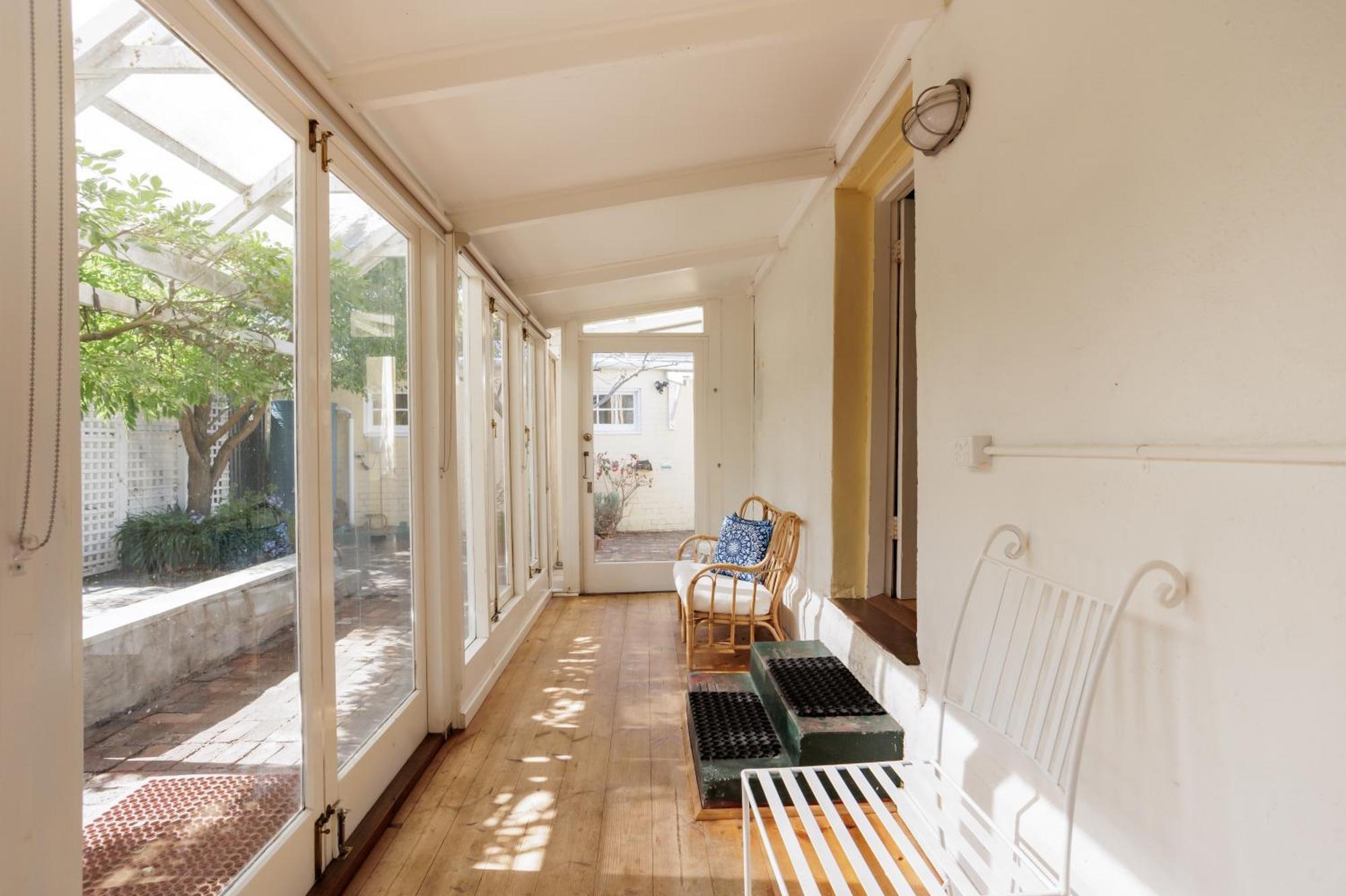 Wollaston House By The Bnb Collection アルバニー エクステリア 写真